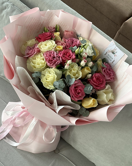 Bouquet of Luxurious euro bouquet flowers delivered to Uralsk