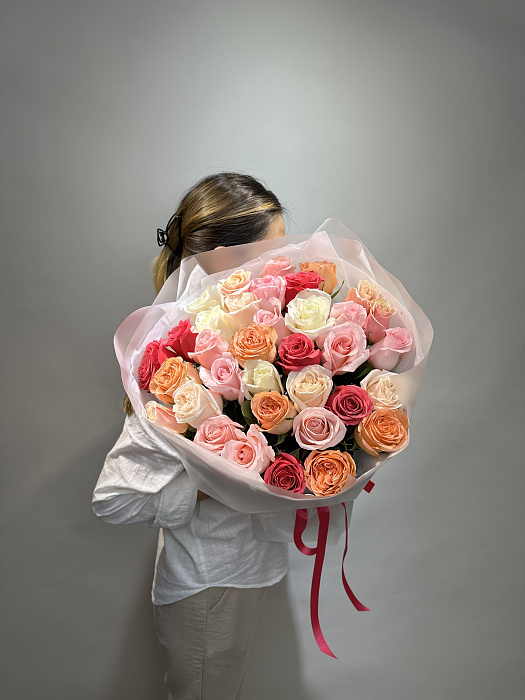 35 delicate roses mix 50 cm on sale