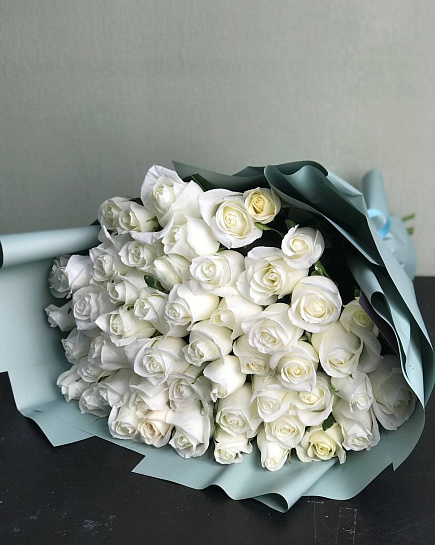Bouquet of White roses flowers delivered to Uralsk